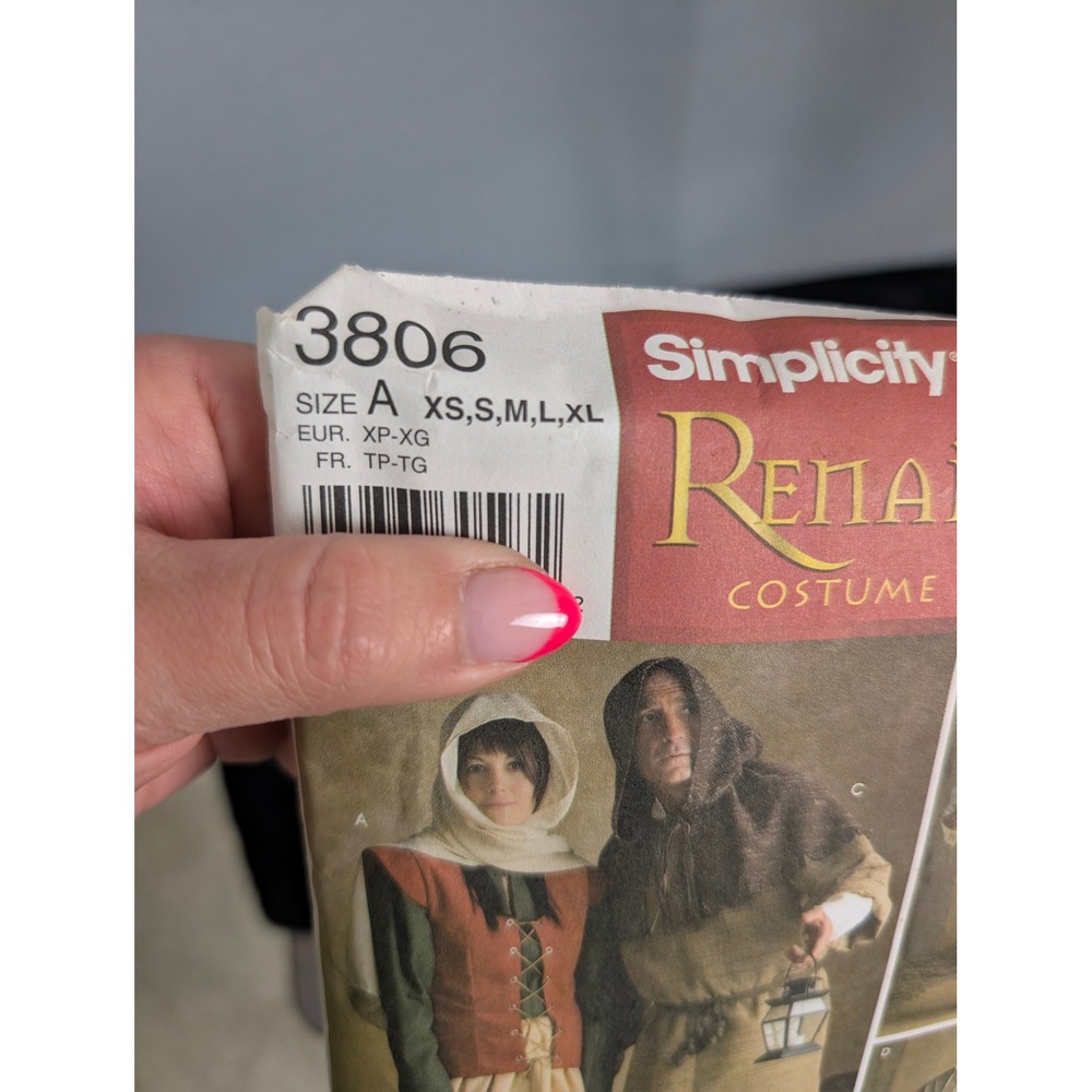 Simplicity 3806 Renaissance Costume Pattern Unisex XS-XL UNCUT - Picture 3 of 3